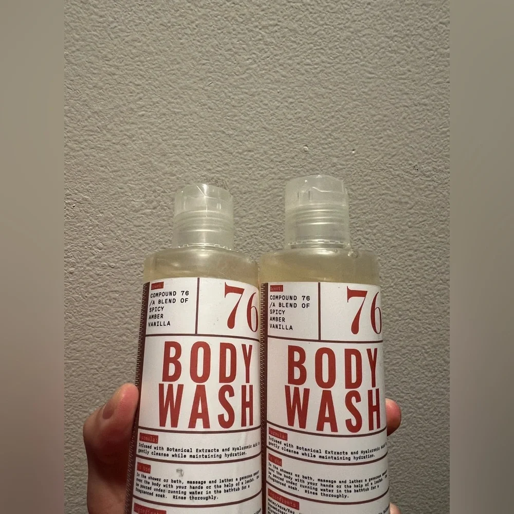 MIIM. MIIC NO 76 SPICY AMBER VANILLA DEEP HYDRATING BODY WASH X2